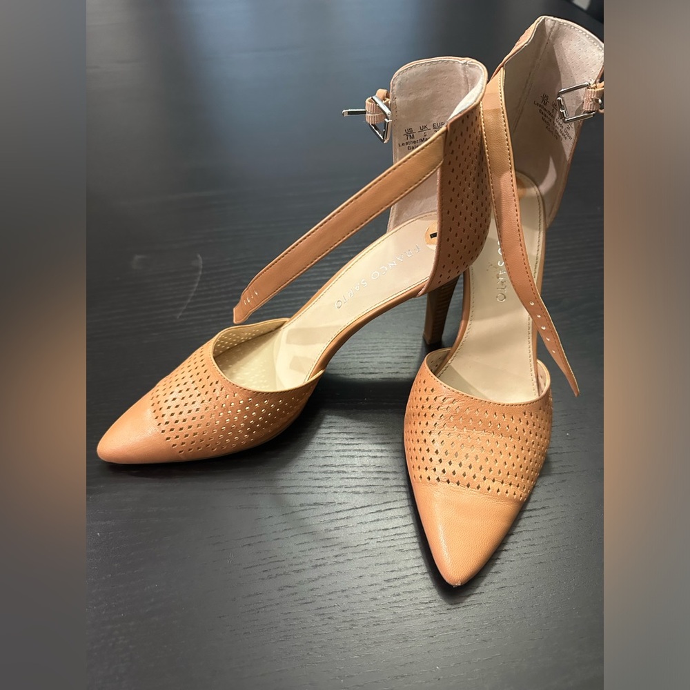 Franco Sarto Pointed Heels Ankle Strap laser cut in Salmon Ashlyn